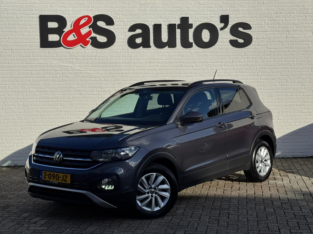 Volkswagen T-Cross-1.0 TSI Life Adaptive cruise control Climate control DAB radio Achteruitrijcamera Navi - SUV: bild 1 Volkswagen T-Cross-1.0 TSI Life Adaptive cruise control Climate control DAB radio Achteruitrijcamera Navi - SUV: bild 1