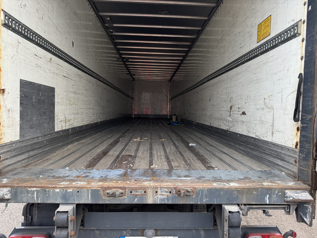 FRUEHAUF Fourgon - Skåp semitrailer: bild 5 FRUEHAUF Fourgon - Skåp semitrailer: bild 5