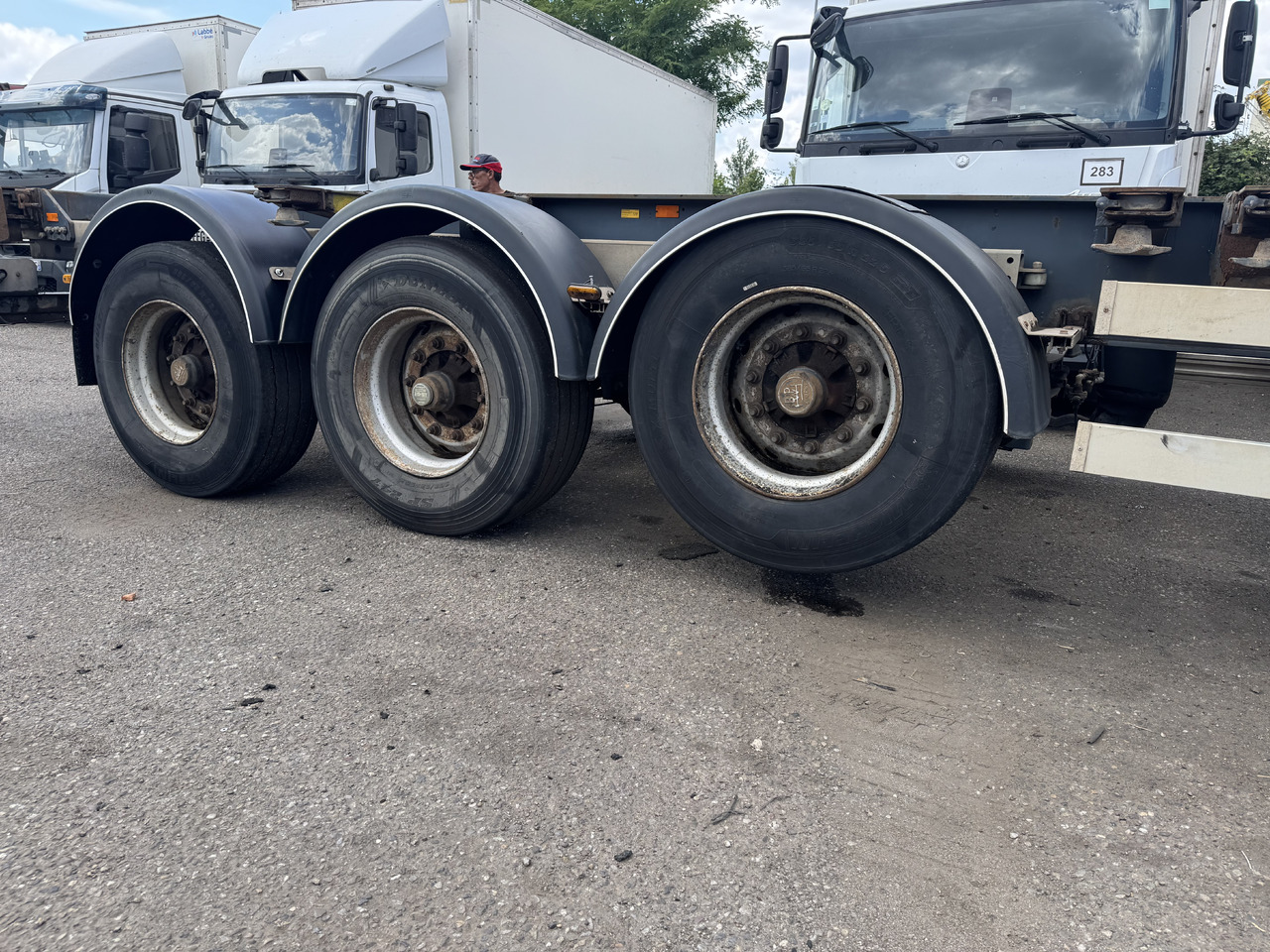 VAN HOOL Porte containers - Containerbil/ Växelflak semitrailer: bild 5 VAN HOOL Porte containers - Containerbil/ Växelflak semitrailer: bild 5