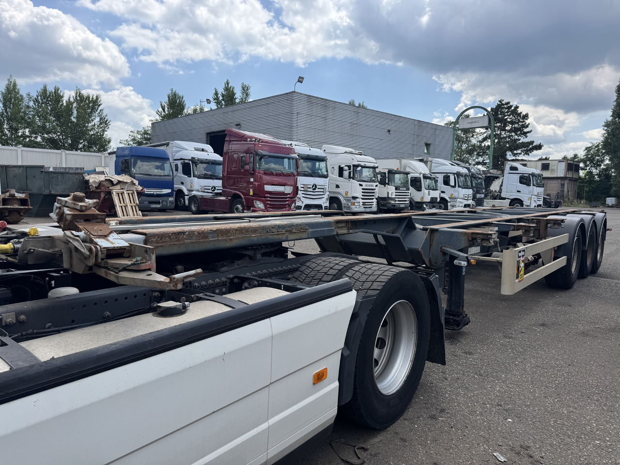 VAN HOOL Porte containers - Containerbil/ Växelflak semitrailer: bild 4 VAN HOOL Porte containers - Containerbil/ Växelflak semitrailer: bild 4