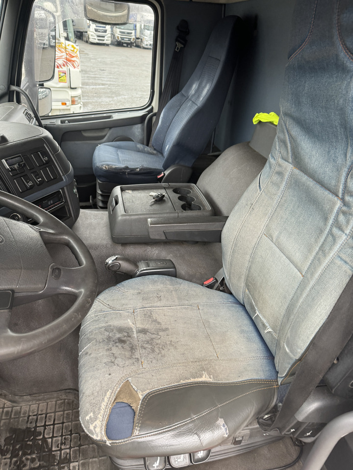 VOLVO FM 400 - Kapellbil: bild 2 VOLVO FM 400 - Kapellbil: bild 2