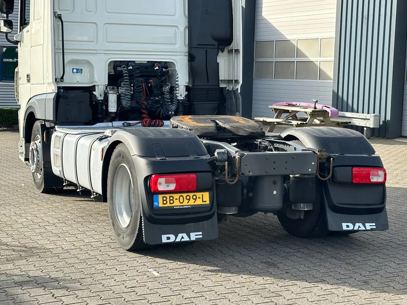 DAF XF 450 Super Space Cab Euro 6 - Dragbil: bild 5 DAF XF 450 Super Space Cab Euro 6 - Dragbil: bild 5