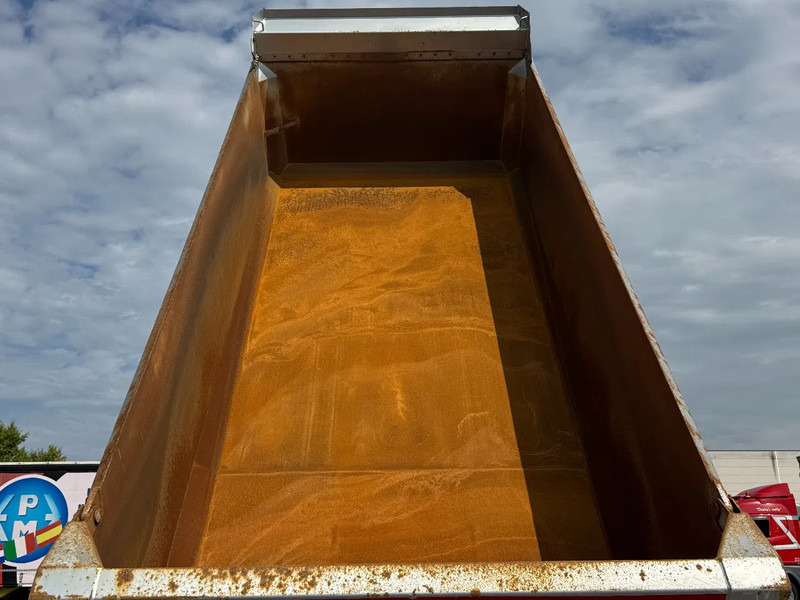 Istrail Kipper / SAF-Disc / MOT 03-2026 - Tippbil semitrailer: bild 2 Istrail Kipper / SAF-Disc / MOT 03-2026 - Tippbil semitrailer: bild 2