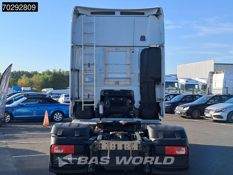 Dragbil DAF XF 530 4X2 Mega SSC Retarder 2xTanks ACC Standklima Euro 6: bild 12 Dragbil DAF XF 530 4X2 Mega SSC Retarder 2xTanks ACC Standklima Euro 6: bild 12