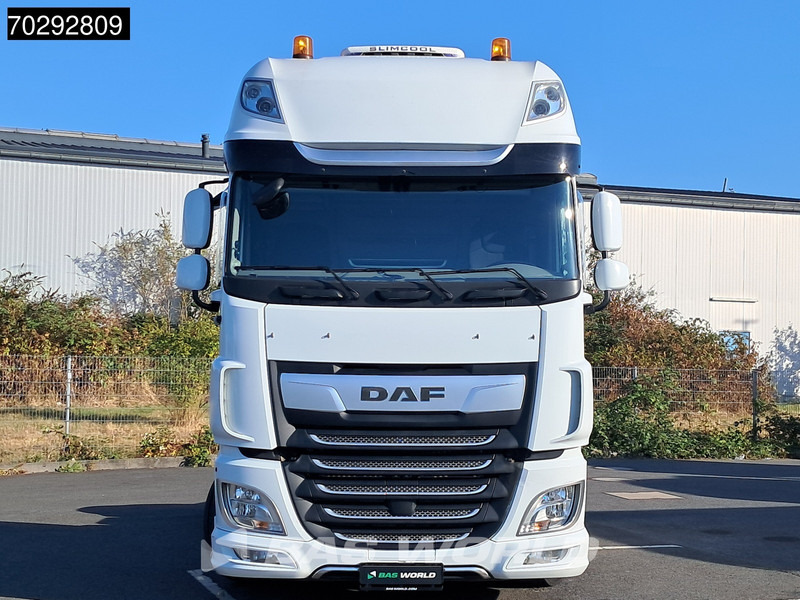 Dragbil DAF XF 530 4X2 Mega SSC Retarder 2xTanks ACC Standklima Euro 6: bild 7 Dragbil DAF XF 530 4X2 Mega SSC Retarder 2xTanks ACC Standklima Euro 6: bild 7
