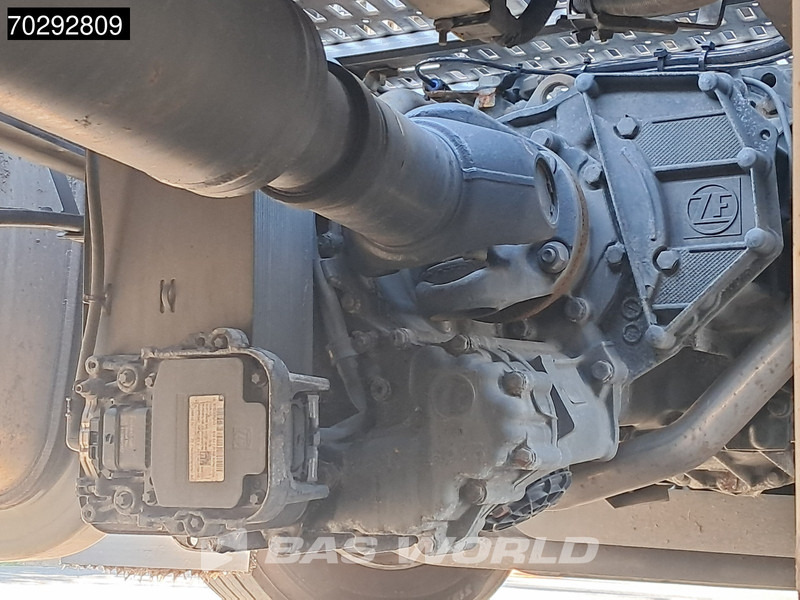 Dragbil DAF XF 530 4X2 Mega SSC Retarder 2xTanks ACC Standklima Euro 6: bild 17 Dragbil DAF XF 530 4X2 Mega SSC Retarder 2xTanks ACC Standklima Euro 6: bild 17