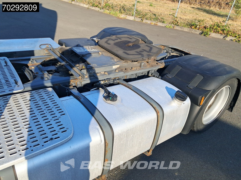 Dragbil DAF XF 530 4X2 Mega SSC Retarder 2xTanks ACC Standklima Euro 6: bild 14 Dragbil DAF XF 530 4X2 Mega SSC Retarder 2xTanks ACC Standklima Euro 6: bild 14