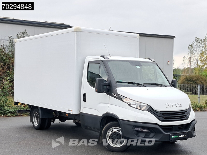 Iveco Daily 35C16 Automatik Ladebordwand 160PS Koffer Doppelbereifung Klima Kamera Euro6 20m3 A/C - Volymskåp: bild 2 Iveco Daily 35C16 Automatik Ladebordwand 160PS Koffer Doppelbereifung Klima Kamera Euro6 20m3 A/C - Volymskåp: bild 2
