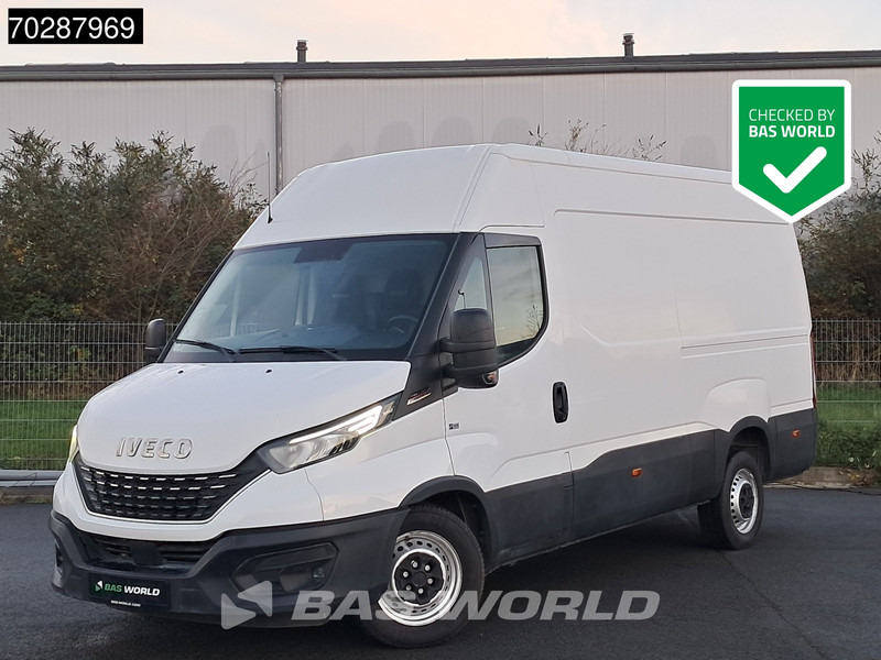 Iveco Daily 35S18 3.0L Automatik L2H2 3,5t AHK 180PS LED Navi Klima Tempomat Kamera Euro6 L2 12m3 A/C Towbar Cruise control - Skåpbil: bild 1 Iveco Daily 35S18 3.0L Automatik L2H2 3,5t AHK 180PS LED Navi Klima Tempomat Kamera Euro6 L2 12m3 A/C Towbar Cruise control - Skåpbil: bild 1