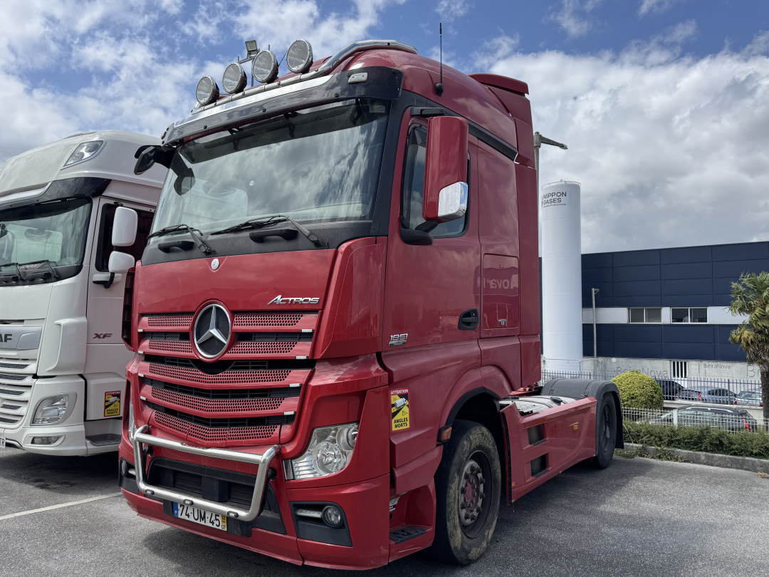 Mercedes Actros 510 1851 - Dragbil: bild 2 Mercedes Actros 510 1851 - Dragbil: bild 2