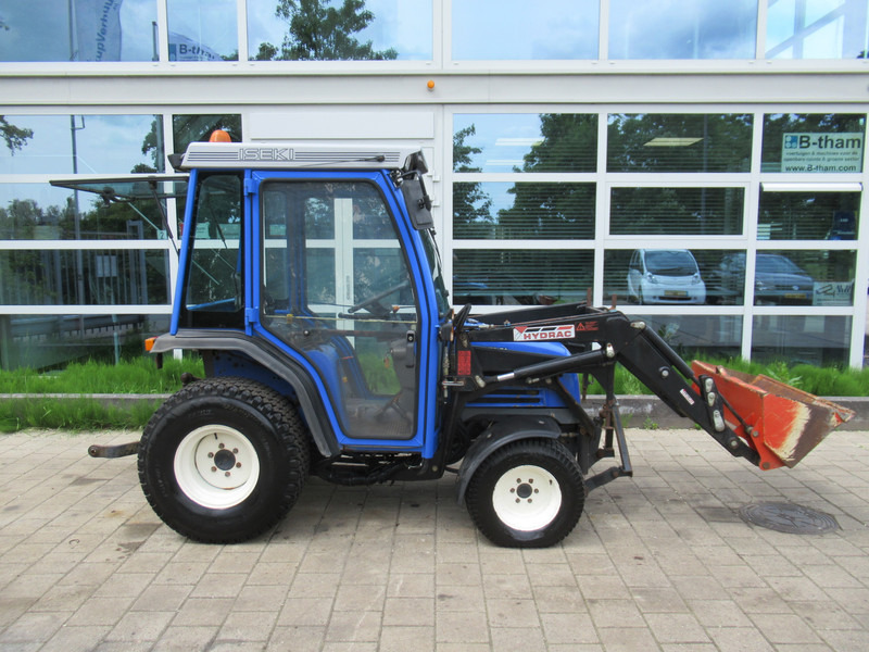Iseki TF321H 4x4 + Cabine + Voorlader + Fronthef - Traktor: bild 5 Iseki TF321H 4x4 + Cabine + Voorlader + Fronthef - Traktor: bild 5