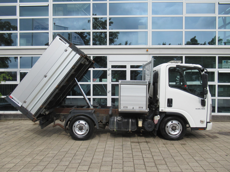 Isuzu N-serie N35.150 NLR 85 E Kipper - Tipper Automatic - Transportbil med tippflak: bild 3 Isuzu N-serie N35.150 NLR 85 E Kipper - Tipper Automatic - Transportbil med tippflak: bild 3