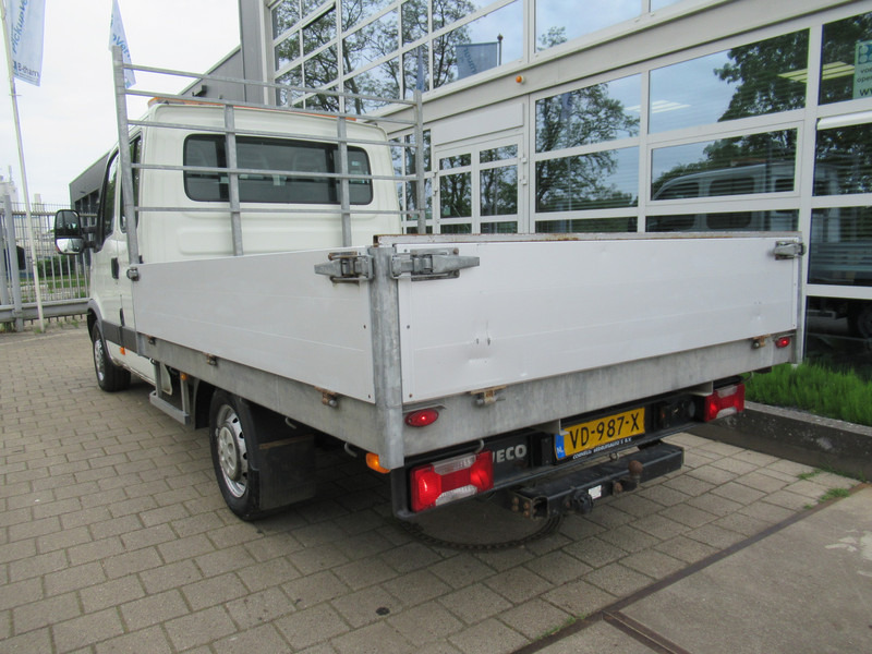 Iveco Daily 29L13 2.3HPi 93KW 345 DOKA Dubbelcabine - Transportbil med flak, Dubbelhytt transportbil: bild 4 Iveco Daily 29L13 2.3HPi 93KW 345 DOKA Dubbelcabine - Transportbil med flak, Dubbelhytt transportbil: bild 4