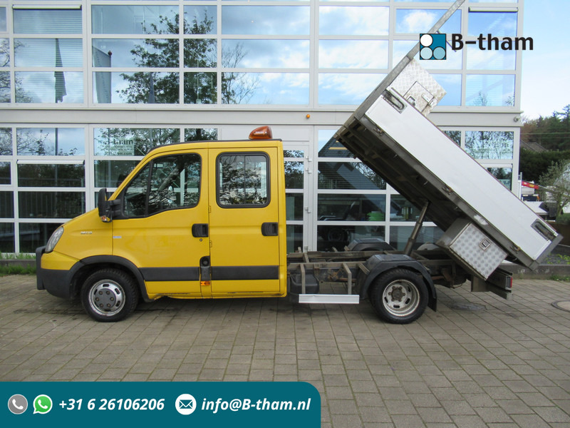 Iveco Daily 35C13 D 345 Kipper Tipper DOKA Dubbelcabine - Transportbil med tippflak, Dubbelhytt transportbil: bild 1 Iveco Daily 35C13 D 345 Kipper Tipper DOKA Dubbelcabine - Transportbil med tippflak, Dubbelhytt transportbil: bild 1