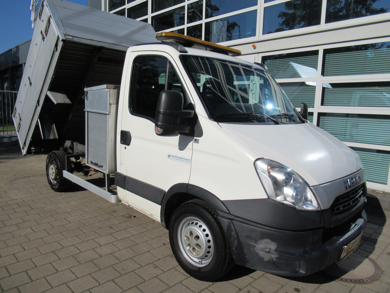 Iveco Daily 35S17 3.0 HPI Diesel EEV Kipper - Transportbil med tippflak: bild 2 Iveco Daily 35S17 3.0 HPI Diesel EEV Kipper - Transportbil med tippflak: bild 2