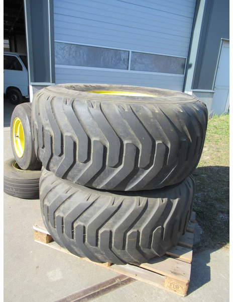 John Deere 5515V NOKIAN 550/60R22.5 + Voor Banden + Velg - Komplett hjul för Minitraktor: bild 3 John Deere 5515V NOKIAN 550/60R22.5 + Voor Banden + Velg - Komplett hjul för Minitraktor: bild 3