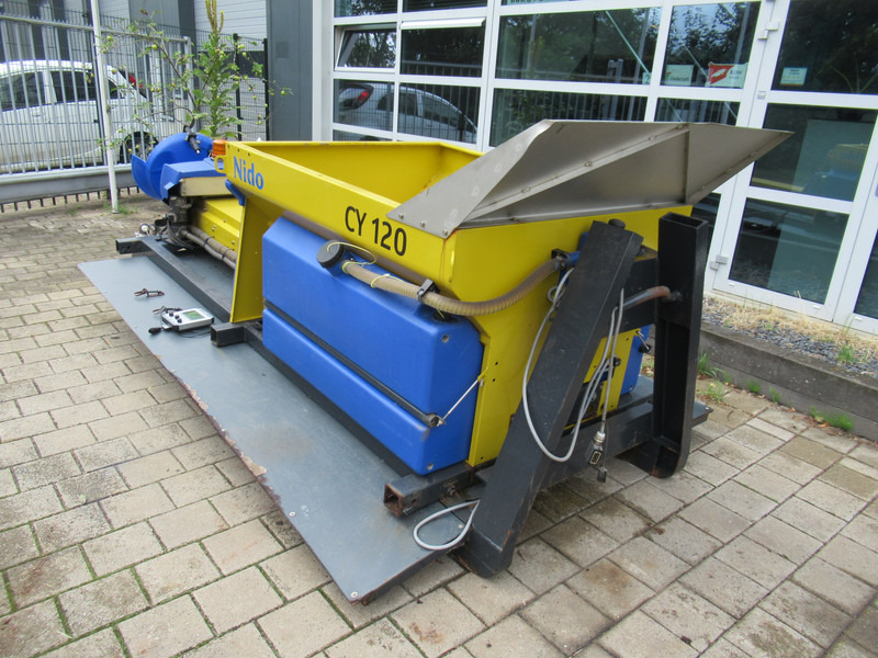 NIDO STRATOS B08L-27 PCLN-350 0,8M3 + 350L ROTO-power Hook Haak Salzstreuer Saltspreader - Sand-/ Saltspridare: bild 2 NIDO STRATOS B08L-27 PCLN-350 0,8M3 + 350L ROTO-power Hook Haak Salzstreuer Saltspreader - Sand-/ Saltspridare: bild 2