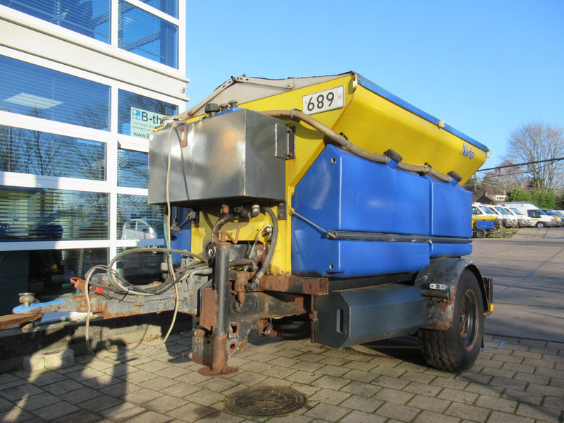 NIDO Stratos B17KR-21 AWCLN-350 1,7m3 + 850 L. Salzstreuer Saltspreader Zoutstrooier - Sand-/ Saltspridare: bild 5 NIDO Stratos B17KR-21 AWCLN-350 1,7m3 + 850 L. Salzstreuer Saltspreader Zoutstrooier - Sand-/ Saltspridare: bild 5