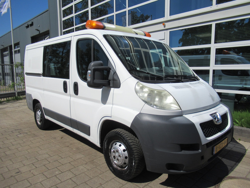 Peugeot Boxer 330 2.2 HDI 96KW L1H P+ DOKA Dubbelcabine AIRCO - Små skåpbil, Dubbelhytt transportbil: bild 3 Peugeot Boxer 330 2.2 HDI 96KW L1H P+ DOKA Dubbelcabine AIRCO - Små skåpbil, Dubbelhytt transportbil: bild 3