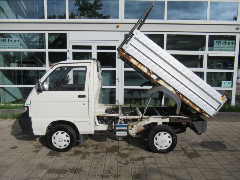 Piaggio Porter 1.3 Kipper SL ( NO Hydro-unit tipper ) - Transportbil med tippflak: bild 2 Piaggio Porter 1.3 Kipper SL ( NO Hydro-unit tipper ) - Transportbil med tippflak: bild 2