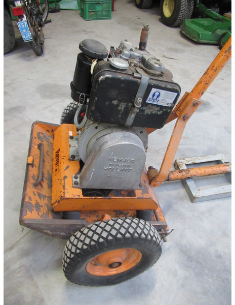 REVO Nemaco DM 3500 Hatz ES75 Diesel trilplaat - Vibroplatta: bild 2 REVO Nemaco DM 3500 Hatz ES75 Diesel trilplaat - Vibroplatta: bild 2