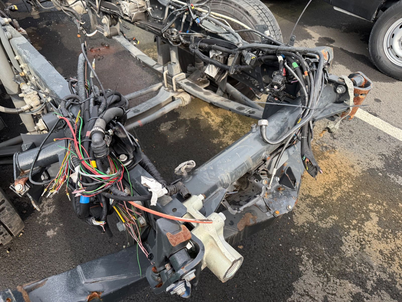 Iveco Eurocargo 110EL250 Unfallchassis - Biltransportbil lastbil: bild 4 Iveco Eurocargo 110EL250 Unfallchassis - Biltransportbil lastbil: bild 4