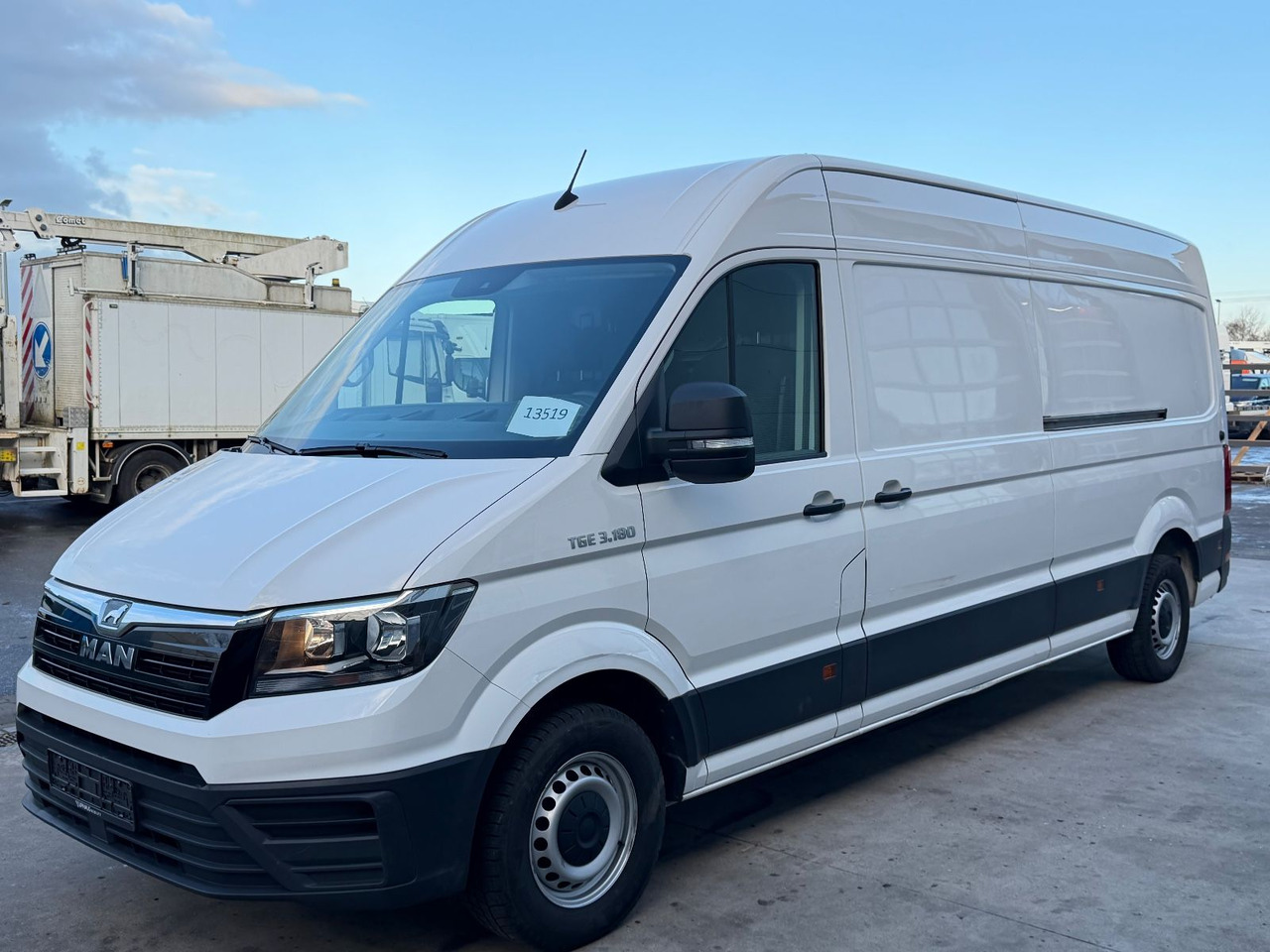 MAN TGE 3.180 L4H3 2x Tür, Turbo neu, Navi, Ahk. - Skåpbil: bild 3 MAN TGE 3.180 L4H3 2x Tür, Turbo neu, Navi, Ahk. - Skåpbil: bild 3