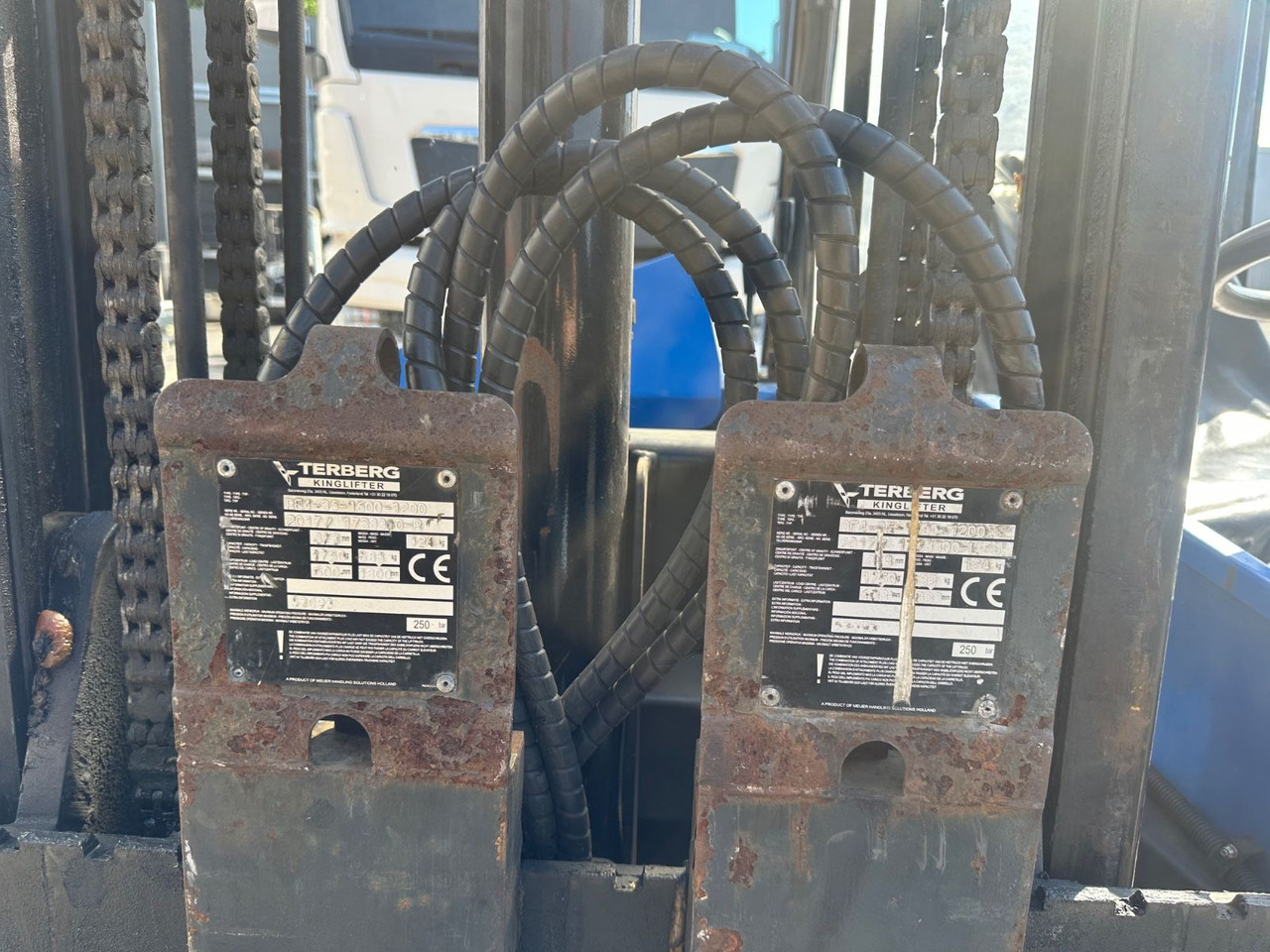 Terberg TKL-M 1x3 Kinglifter Mitnahmestapler*TOP - Dieseltruck: bild 5 Terberg TKL-M 1x3 Kinglifter Mitnahmestapler*TOP - Dieseltruck: bild 5