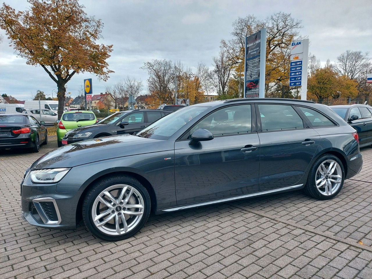 Audi A4 Avant 50 TDI Quattro S-Line Pano ACC Radar - Kombi: bild 5 Audi A4 Avant 50 TDI Quattro S-Line Pano ACC Radar - Kombi: bild 5