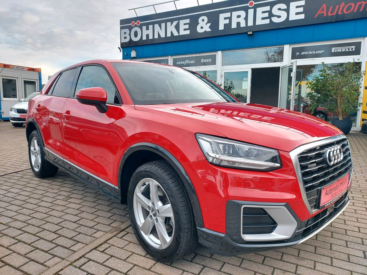 Audi Q2 40 TFSI quattro sport LED Leder Kamera AHK - SUV: bild 1 Audi Q2 40 TFSI quattro sport LED Leder Kamera AHK - SUV: bild 1