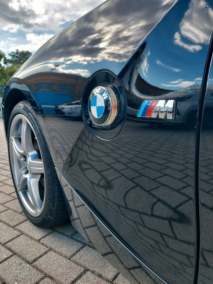 BMW Z4 2.2i Roadster Cabrio M-Sport Klima Sitzheiz - Cabriolet: bild 2 BMW Z4 2.2i Roadster Cabrio M-Sport Klima Sitzheiz - Cabriolet: bild 2