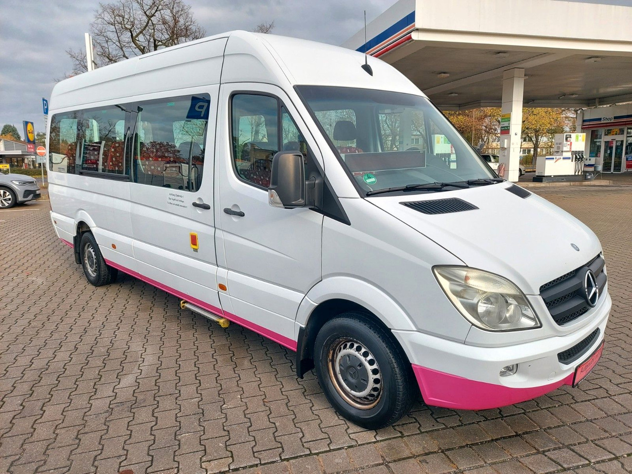 Mercedes-Benz SPRINTER 316 CDI 15 SITZE KLIMA - Minibuss, Persontransport: bild 2 Mercedes-Benz SPRINTER 316 CDI 15 SITZE KLIMA - Minibuss, Persontransport: bild 2