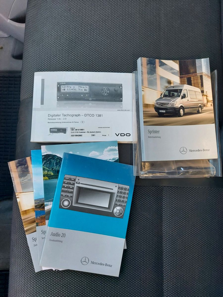 Transportbil med kapell Mercedes-Benz Sprinter II Pritsche 316 Pritsche Klima Sandheiz: bild 25 Transportbil med kapell Mercedes-Benz Sprinter II Pritsche 316 Pritsche Klima Sandheiz: bild 25