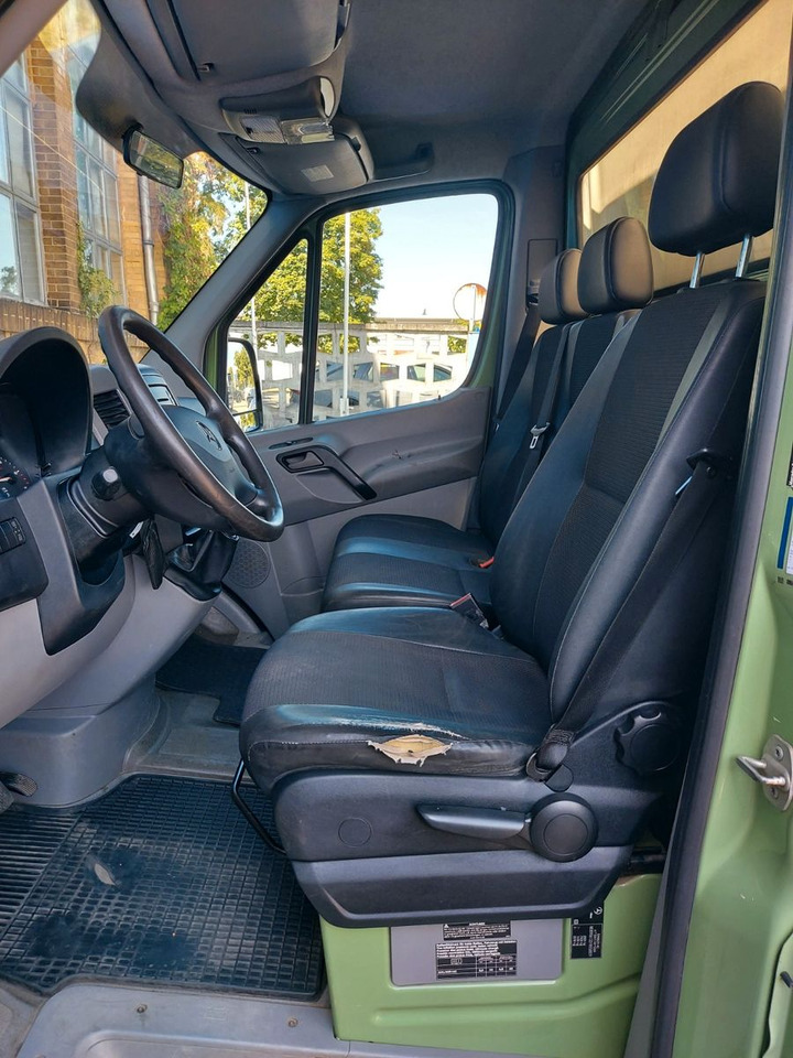 Transportbil med kapell Mercedes-Benz Sprinter II Pritsche 316 Pritsche Klima Sandheiz: bild 10 Transportbil med kapell Mercedes-Benz Sprinter II Pritsche 316 Pritsche Klima Sandheiz: bild 10