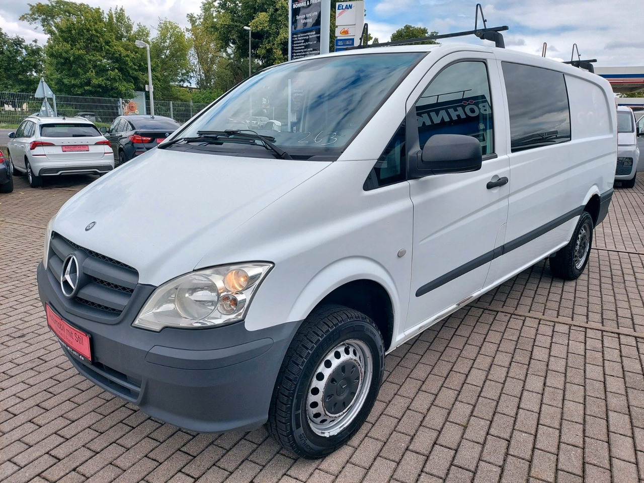 Mercedes-Benz Vito Mixto 4x4 116 extralang Automatik 5 Sitze - Persontransport: bild 4 Mercedes-Benz Vito Mixto 4x4 116 extralang Automatik 5 Sitze - Persontransport: bild 4