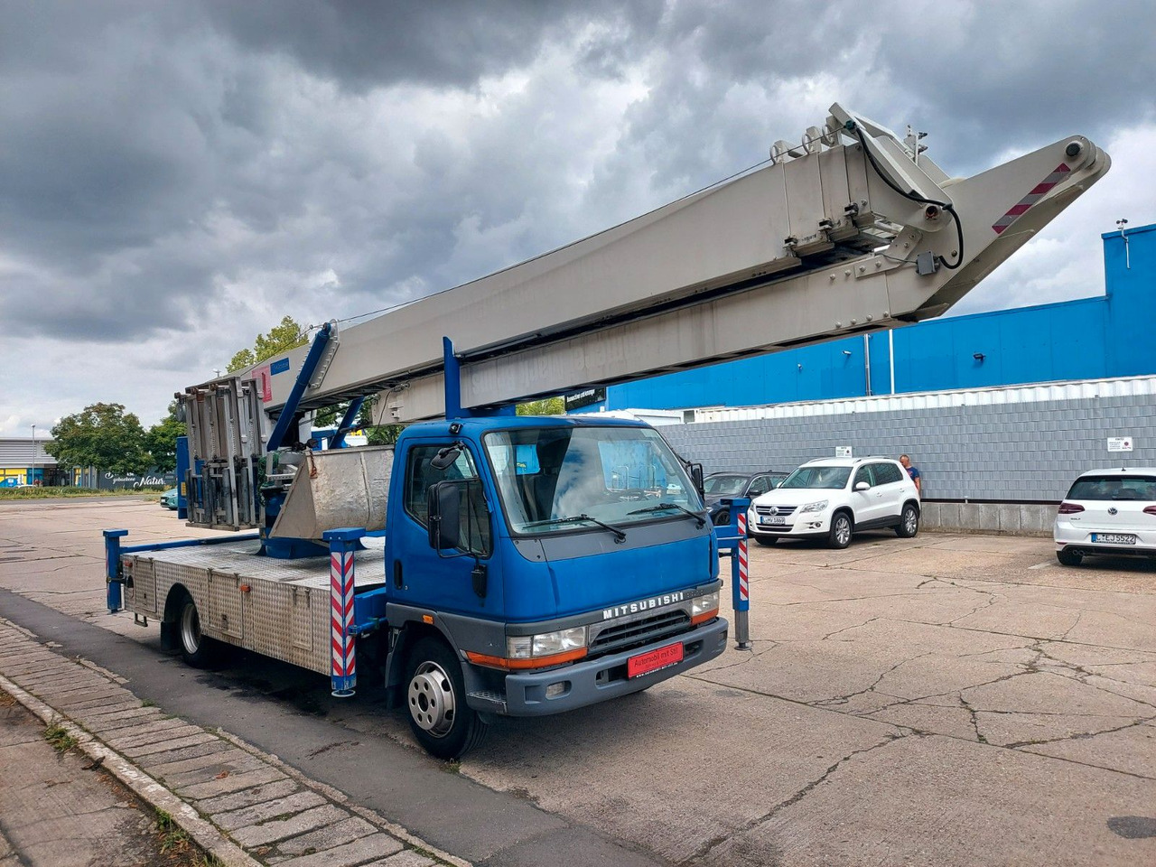Mitsubishi CANTER DACHDECKER KLAAS AUTOKRAN - Mobilkran: bild 2 Mitsubishi CANTER DACHDECKER KLAAS AUTOKRAN - Mobilkran: bild 2