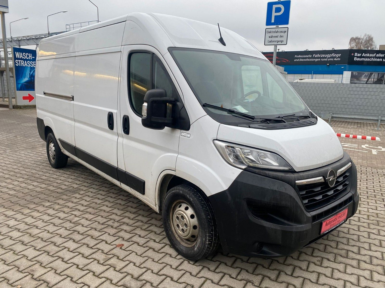 Opel Movano C Kasten HKa L3H2 3,5t Edition KLIMA NAVI - Persontransport: bild 1 Opel Movano C Kasten HKa L3H2 3,5t Edition KLIMA NAVI - Persontransport: bild 1