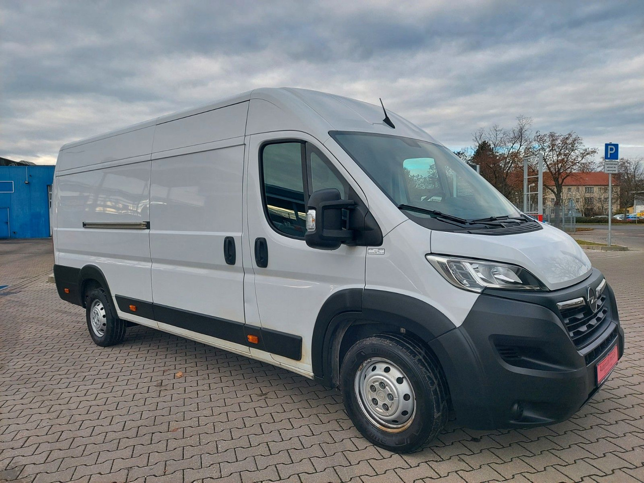 Opel Movano C Kasten L4H2 3,5t Maxi lang hoch Klima - Persontransport: bild 2 Opel Movano C Kasten L4H2 3,5t Maxi lang hoch Klima - Persontransport: bild 2