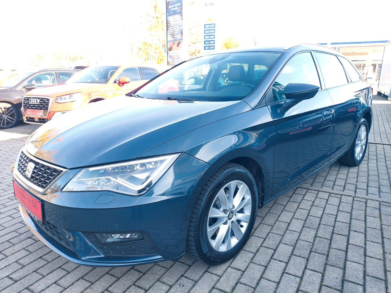 Seat Leon ST Style DSG ACC Radar LED Navi DAB AHK - Kombi: bild 5 Seat Leon ST Style DSG ACC Radar LED Navi DAB AHK - Kombi: bild 5