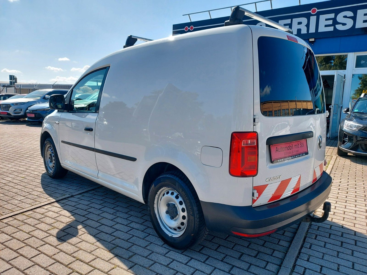 Volkswagen Caddy Nfz Kasten Klima 2 Sitze Bluetooth - Persontransport: bild 5 Volkswagen Caddy Nfz Kasten Klima 2 Sitze Bluetooth - Persontransport: bild 5