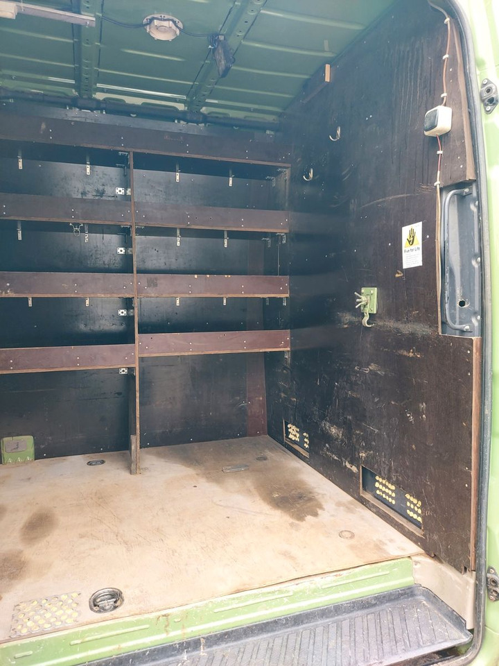 Volkswagen Crafter Kasten 35 L2H2 Hoch lang Standheiz - Persontransport: bild 4 Volkswagen Crafter Kasten 35 L2H2 Hoch lang Standheiz - Persontransport: bild 4