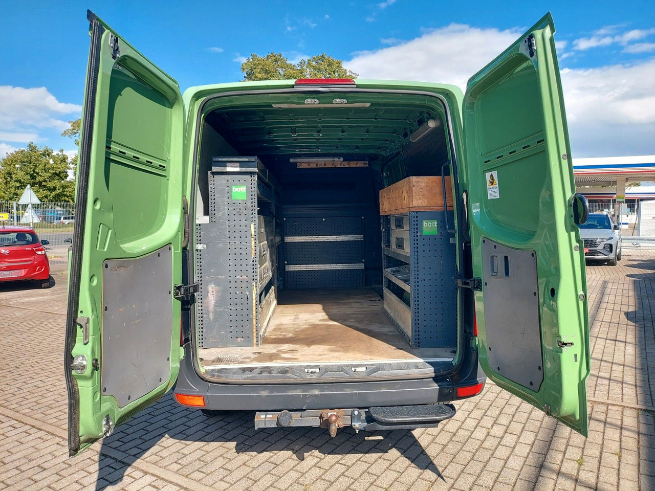 Volkswagen Crafter Kasten 35 mittel L2H1 Klima Standheiz. - Persontransport: bild 3 Volkswagen Crafter Kasten 35 mittel L2H1 Klima Standheiz. - Persontransport: bild 3