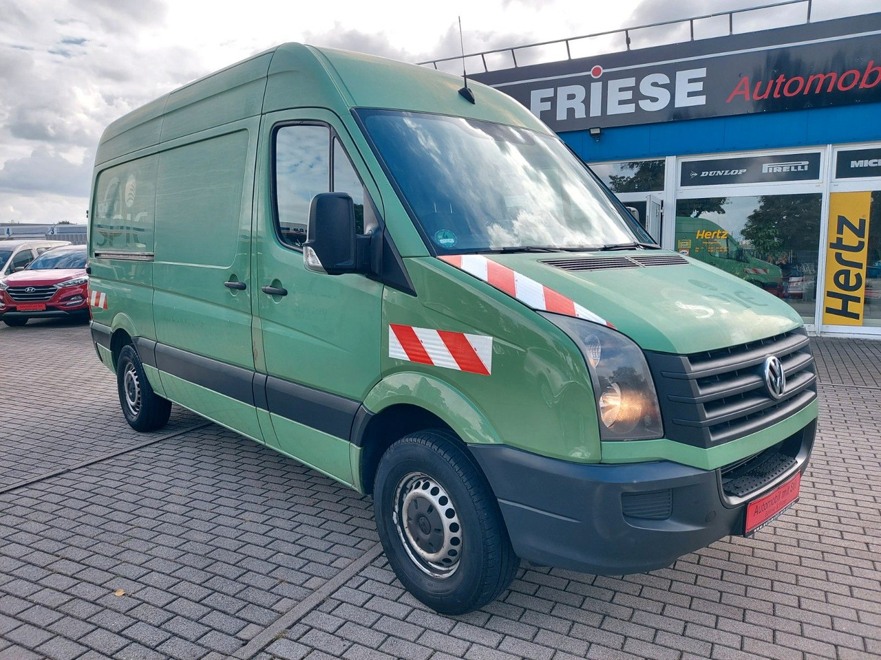 Volkswagen Crafter Kasten 35 mittel L2H2 Hochdach Klima AHK - Skåpbil: bild 2 Volkswagen Crafter Kasten 35 mittel L2H2 Hochdach Klima AHK - Skåpbil: bild 2