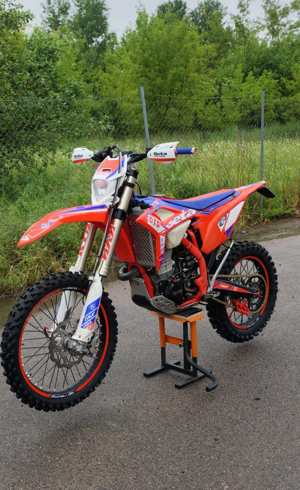 Beta RR 430cc - Motorcykel: bild 1 Beta RR 430cc - Motorcykel: bild 1