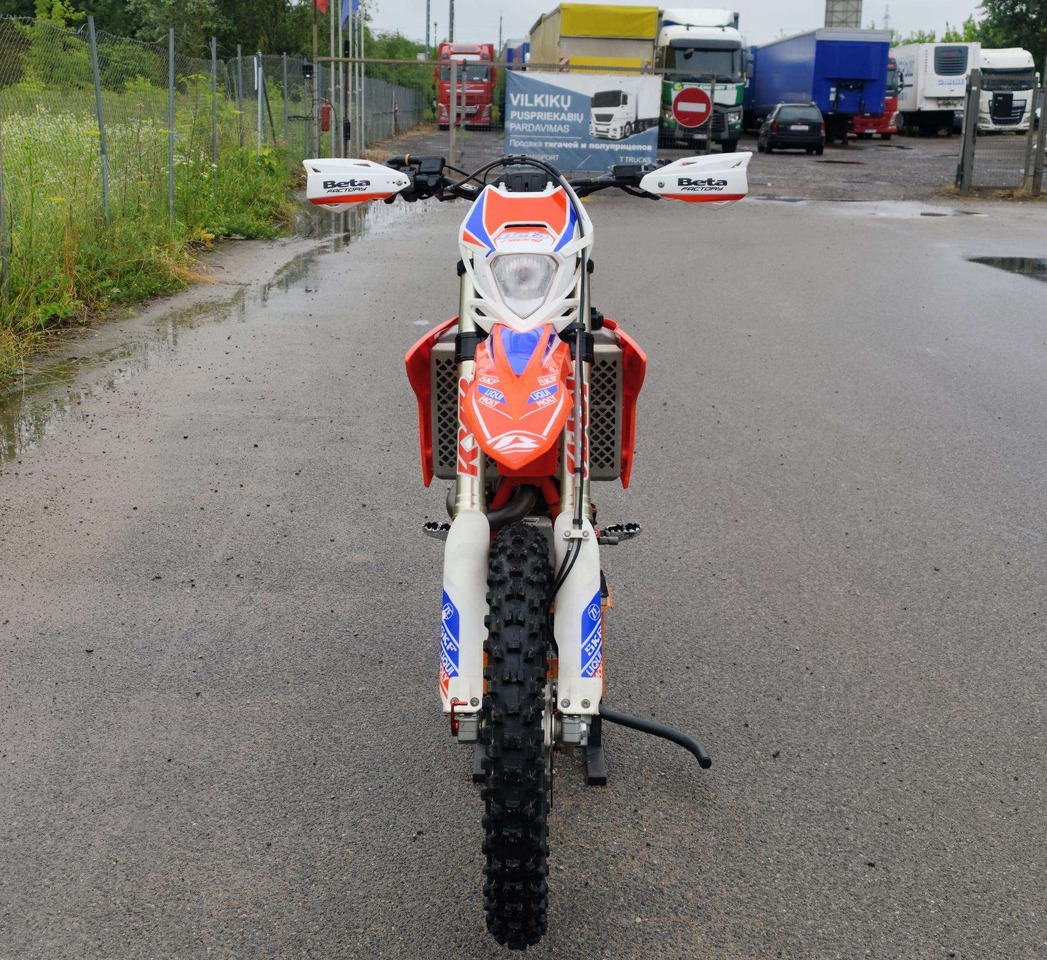 Beta RR 430cc - Motorcykel: bild 3 Beta RR 430cc - Motorcykel: bild 3