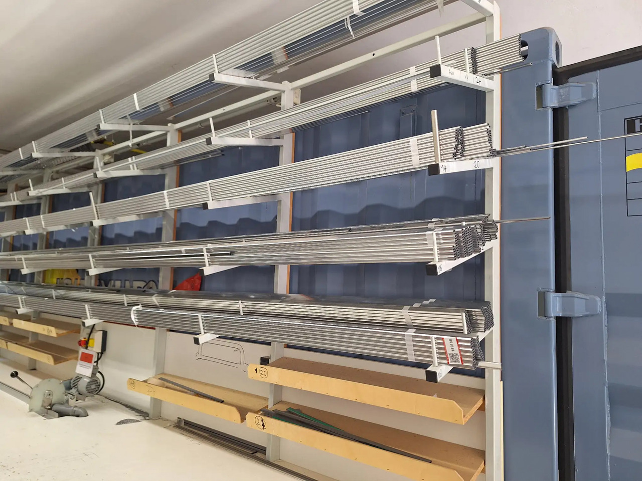 1 Stk. Kragarmregal - Lagerhylla: bild 2 1 Stk. Kragarmregal - Lagerhylla: bild 2