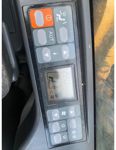 Bandgrävare Caterpillar 323D NVT: bild 10 Bandgrävare Caterpillar 323D NVT: bild 10