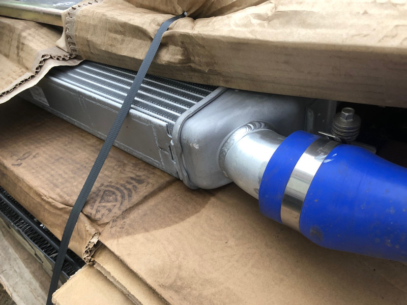 Caterpillar CAT 323D aftercooler OEM 4530619 - Intercooler: bild 1 Caterpillar CAT 323D aftercooler OEM 4530619 - Intercooler: bild 1