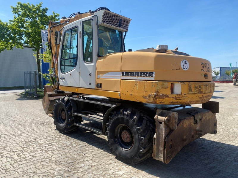 Liebherr A316 Litronic NVT - Grävmaskin på däck: bild 1 Liebherr A316 Litronic NVT - Grävmaskin på däck: bild 1