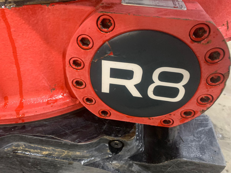 ROTOTILT R8 - Redskapsfäste: bild 5 ROTOTILT R8 - Redskapsfäste: bild 5